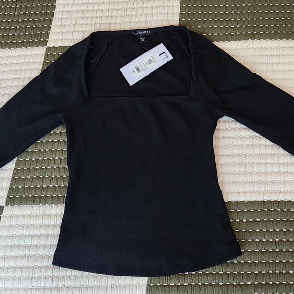 Dynamite Jade Elbow Sleeve Tee NWT - Picture 5 of 9